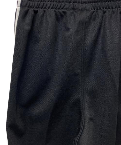 adidas（アディダス）adidas (アディダス) バギーフィットファイヤーバードトラックパンツ ブラック サイズ:XSの古着・服飾アイテム