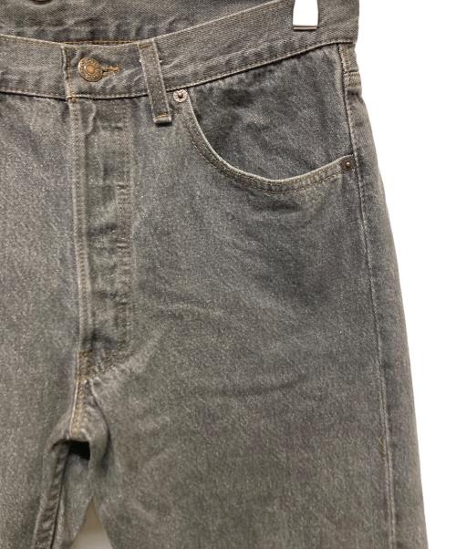 LEVI'S（リーバイス）LEVI'S (リーバイス) デニムパンツ ブラック サイズ:32の古着・服飾アイテム