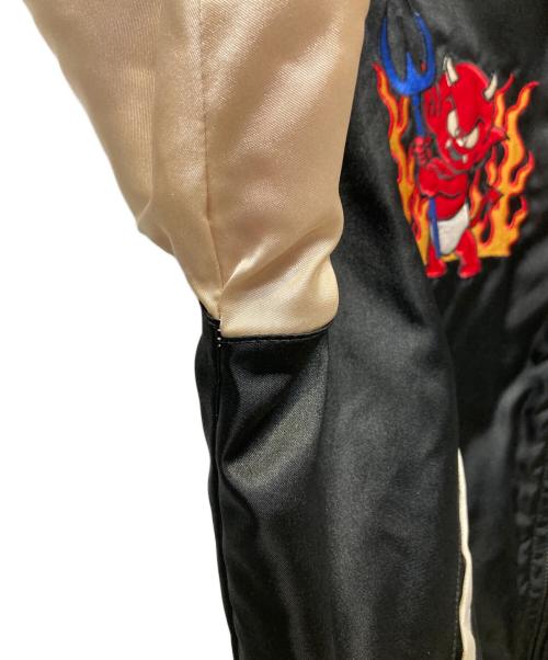 JUNGLE STORM（ジャングルストーム）JUNGLE STORM (ジャングルストーム) スカジャン ブラック サイズ: Freeの古着・服飾アイテム