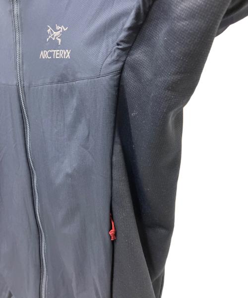 ARC'TERYX（アークテリクス）ARC'TERYX (アークテリクス) ATOM AR HOODY ブルー サイズ:Mの古着・服飾アイテム