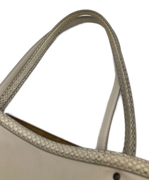 BOTTEGA VENETA（ボッテガベネタ）BOTTEGA VENETA (ボッテガベネタ) トートバッグ ベージュの古着・服飾アイテム