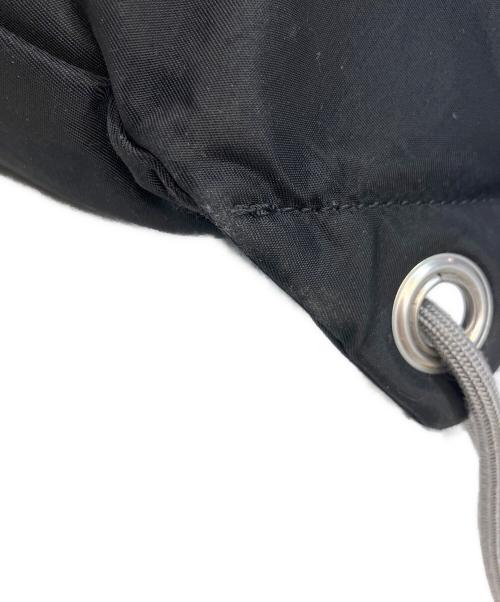 Maison Margiela（メゾンマルジェラ）Maison Margiela (メゾンマルジェラ) ドローストリングバックパック ブラックの古着・服飾アイテム