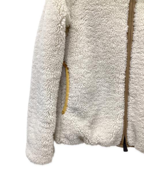 MONCLER GRENOBLE（モンクレール グルノーブル）MONCLER GRENOBLE (モンクレール グルノーブル) ウェンギリバーシブルダウンジャケット アイボリー サイズ:2の古着・服飾アイテム