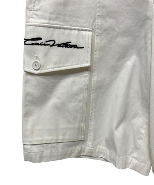 LOUIS VUITTON（ルイ ヴィトン）LOUIS VUITTON (ルイ ヴィトン) エンブロイダードコットンカーゴハーフパンツ ホワイト サイズ:48の古着・服飾アイテム