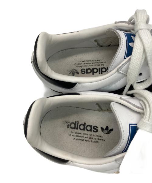 adidas（アディダス）adidas (アディダス) ローカットスニーカー ホワイト サイズ:26cmの古着・服飾アイテム