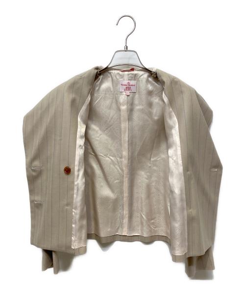 Vivienne Westwood（ヴィヴィアンウエストウッド）Vivienne Westwood (ヴィヴィアンウエストウッド) セットアップスーツ ベージュ サイズ:Sの古着・服飾アイテム