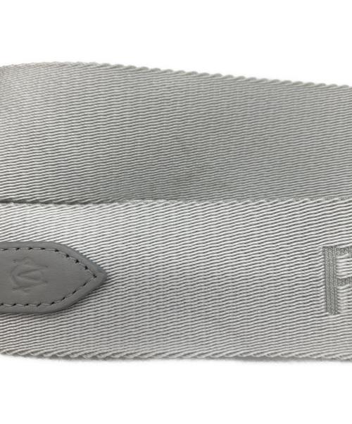 RIMOWA（リモワ）RIMOWA (リモワ) ショルダーバッグ シルバーの古着・服飾アイテム