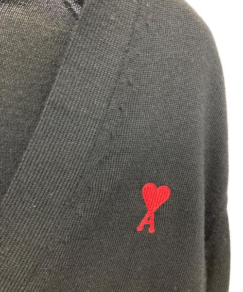AMI Alexandre Mattiussi（アミアレクサンドルマテュッシ）AMI Alexandre Mattiussi (アミアレクサンドルマテュッシ) RED ADC CARDIGAN ブラック サイズ: XSの古着・服飾アイテム