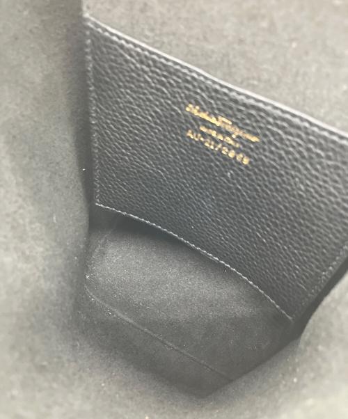 Salvatore Ferragamo（サルヴァトーレ フェラガモ）Salvatore Ferragamo (サルヴァトーレ フェラガモ) ミニリュック ブラックの古着・服飾アイテム