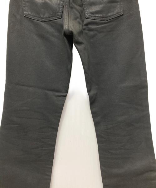 LEVI'S（リーバイス）LEVI'S (リーバイス) コーティングデニムパンツ ブラック サイズ:W28×L34の古着・服飾アイテム