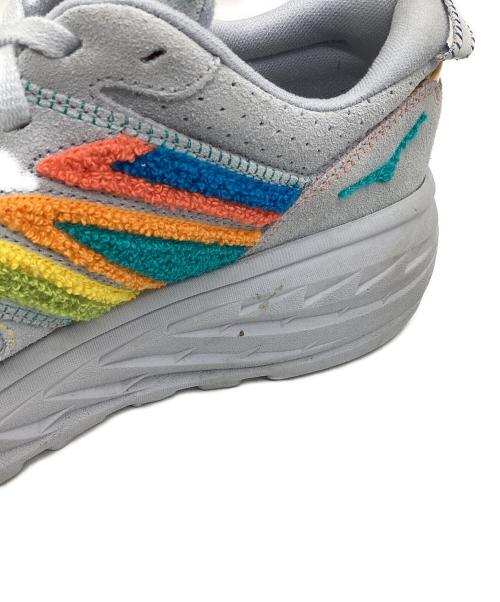HOKAONEONE（ホカオネオネ）HOKAONEONE (ホカオネオネ) BONDI L EMBROIDERY グレー サイズ:US11の古着・服飾アイテム