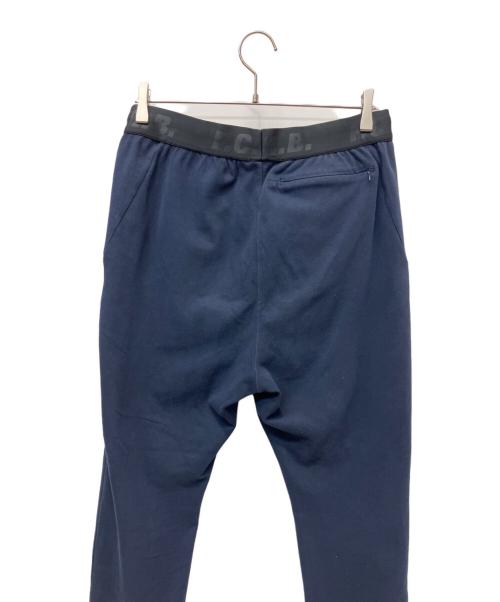 F.C.R.B.（エフシーレアルブリストル）F.C.R.B. (エフシーレアルブリストル) RELAX FIT LONG PANTS ネイビー サイズ:Mの古着・服飾アイテム