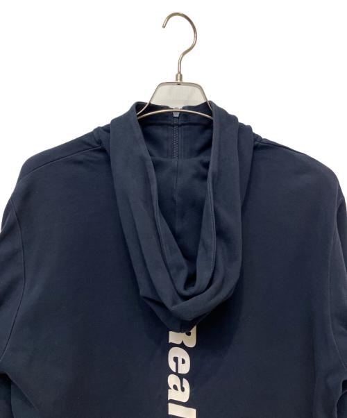 F.C.R.B.（エフシーレアルブリストル）F.C.R.B. (エフシーレアルブリストル) RELAX FIT ZIP UP HOODIE ネイビー サイズ:Lの古着・服飾アイテム