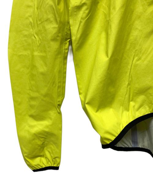 OAKLEY（オークリー）OAKLEY (オークリー) ジャケット イエロー サイズ:S 未使用品の古着・服飾アイテム