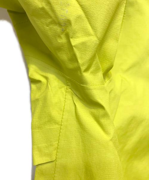 OAKLEY（オークリー）OAKLEY (オークリー) ジャケット イエロー サイズ:S 未使用品の古着・服飾アイテム