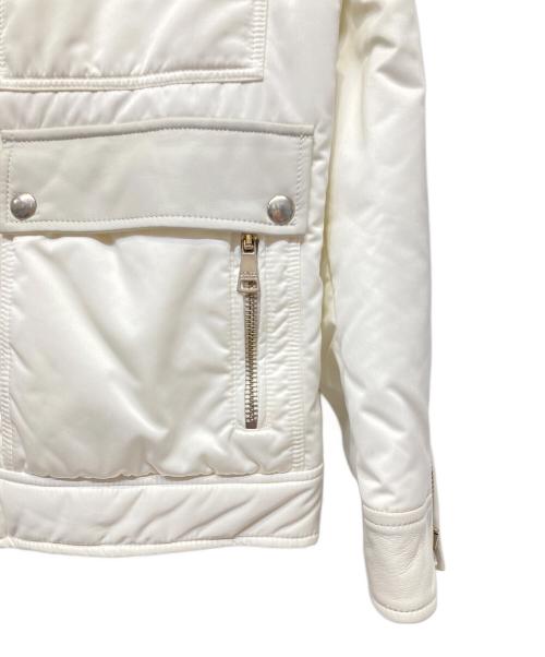 DOLCE & GABBANA（ドルチェ＆ガッバーナ）DOLCE & GABBANA (ドルチェ＆ガッバーナ) 中綿ジャケット ホワイト サイズ:５０の古着・服飾アイテム