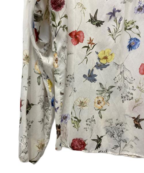 TOMORROW LAND（トゥモローランド）TOMORROW LAND (トゥモローランド) 長袖ブラウス ホワイト サイズ:36の古着・服飾アイテム