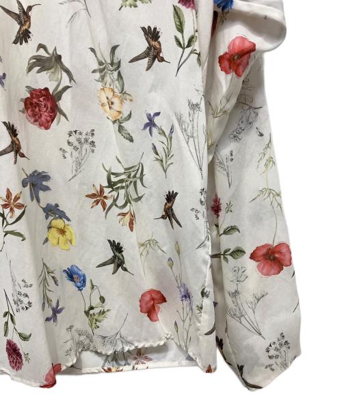 TOMORROW LAND（トゥモローランド）TOMORROW LAND (トゥモローランド) 長袖ブラウス ホワイト サイズ:36の古着・服飾アイテム