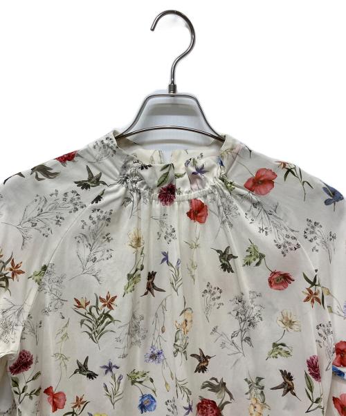 TOMORROW LAND（トゥモローランド）TOMORROW LAND (トゥモローランド) 長袖ブラウス ホワイト サイズ:36の古着・服飾アイテム