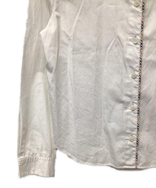 BURBERRY LONDON BLUE LABEL（バーバリーロンドンブルーレーベル）BURBERRY LONDON BLUE LABEL (バーバリーロンドンブルーレーベル) 長袖シャツ ホワイト サイズ:38の古着・服飾アイテム