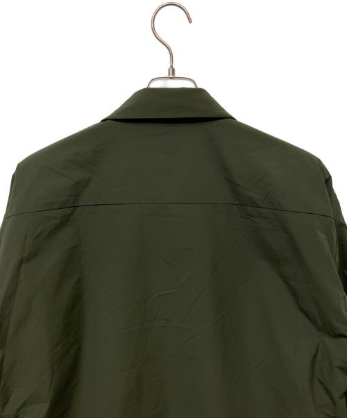 ROGER EGGER（ロジャーエーガー）ROGER EGGER (ロジャーエーガー) ジャケット カーキ サイズ:Lの古着・服飾アイテム
