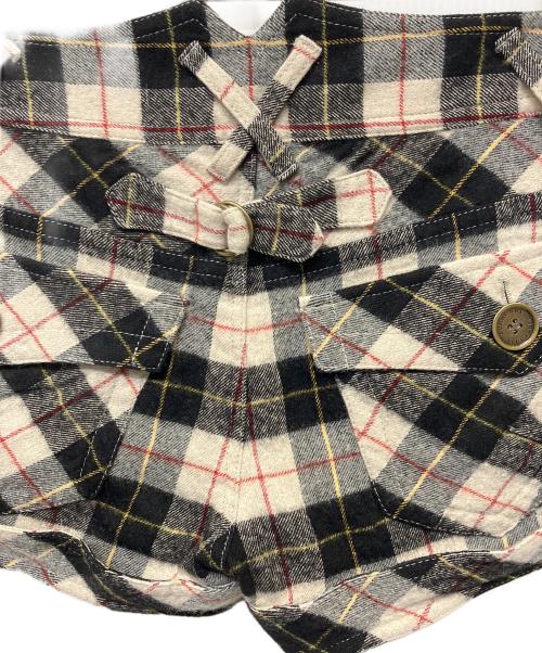 BURBERRY BLUE LABEL（バーバリー ブルー レーベル）BURBERRY BLUE LABEL (バーバリー ブルー レーベル) ショートパンツ サイズ:38の古着・服飾アイテム
