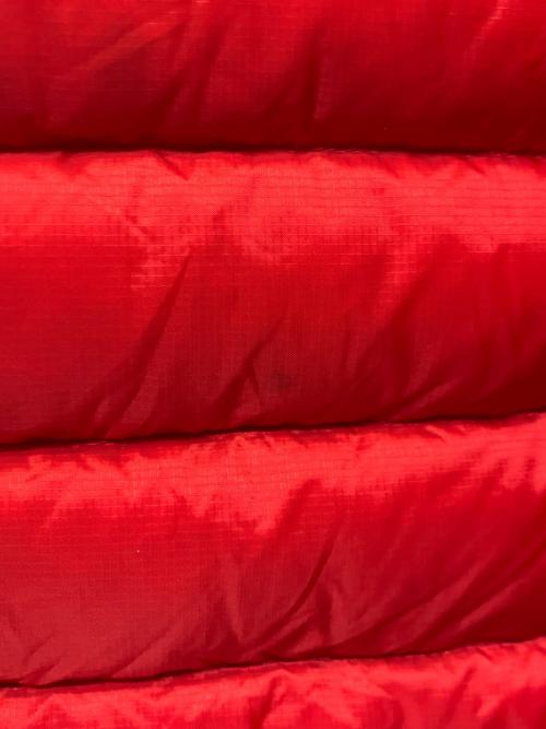 MARMOT（マーモット）MARMOT (マーモット) ダウンジャケット レッド サイズ:Sの古着・服飾アイテム