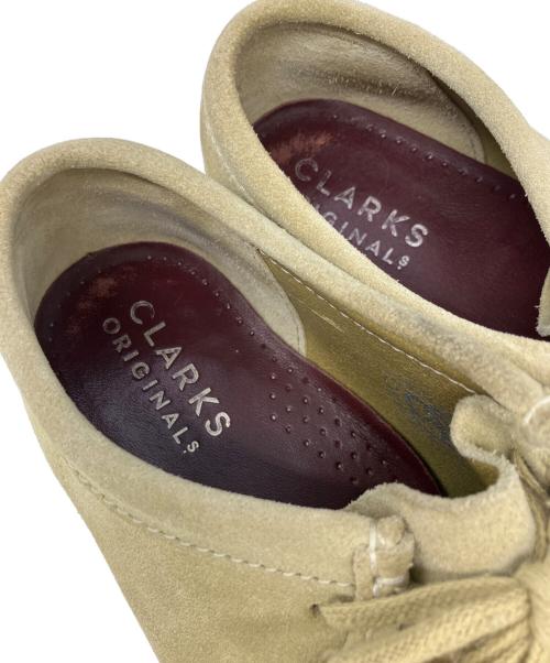 CLARKS（クラークス）CLARKS (クラークス) ワラビーシューズ ベージュ サイズ:26ｃｍの古着・服飾アイテム