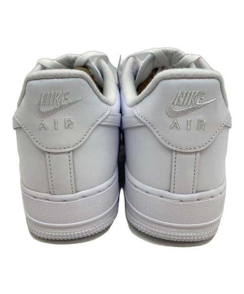 NIKE（ナイキ）NIKE (ナイキ) Supreme (シュプリーム) スニーカー ホワイト サイズ:26cm 未使用品の古着・服飾アイテム
