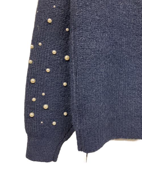 COHINA（コヒナ）COHINA (コヒナ) グラデーションパールスリーブニット ブルー サイズ:FREEの古着・服飾アイテム