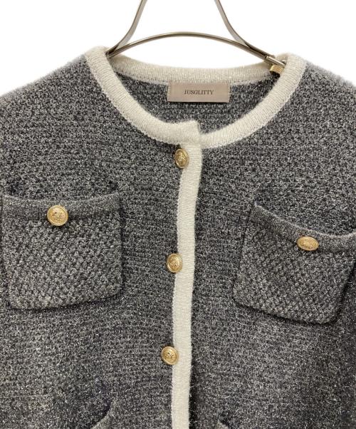 JUSGLITTY（ジャスグリッティー）JUSGLITTY (ジャスグリッティー) ラメツイードニットジャケット グレー サイズ:2の古着・服飾アイテム