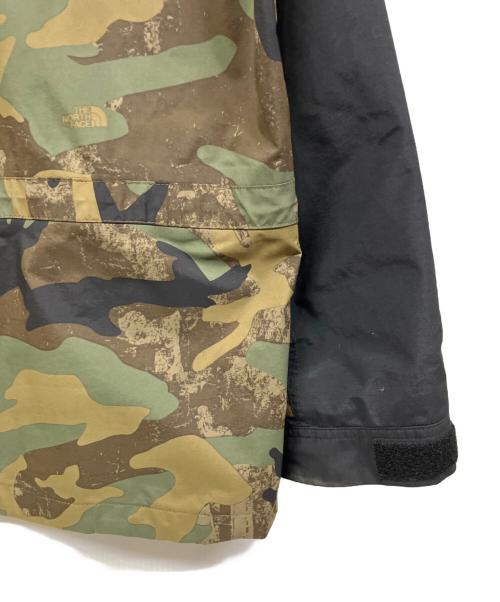 THE NORTH FACE（ザ ノース フェイス）THE NORTH FACE (ザ ノース フェイス) NOVELTY MOUNTAIN LIGHT JACKET ブラック×グリーン サイズ:Lの古着・服飾アイテム