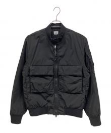 C.P COMPANY（シーピーカンパニー）の古着「CHROME-R中綿ボンバージャケット」｜ブラック