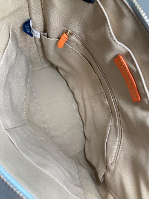 COLE HAAN（コールハーン）COLE HAAN (コールハーン) リュック スカイブルーの古着・服飾アイテム