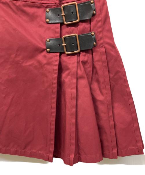 BURBERRY BLUE LABEL（バーバリー ブルー レーベル）BURBERRY BLUE LABEL (バーバリー ブルー レーベル) スカート レッド サイズ:38の古着・服飾アイテム