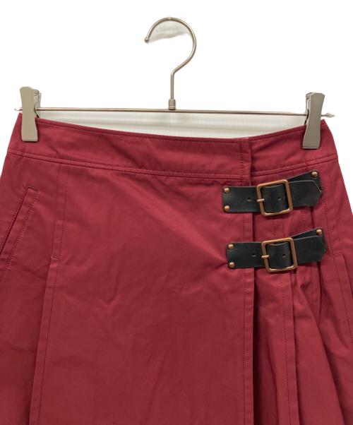 BURBERRY BLUE LABEL（バーバリー ブルー レーベル）BURBERRY BLUE LABEL (バーバリー ブルー レーベル) スカート レッド サイズ:38の古着・服飾アイテム