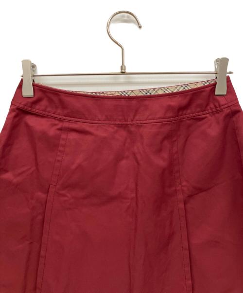 BURBERRY BLUE LABEL（バーバリー ブルー レーベル）BURBERRY BLUE LABEL (バーバリー ブルー レーベル) スカート レッド サイズ:38の古着・服飾アイテム