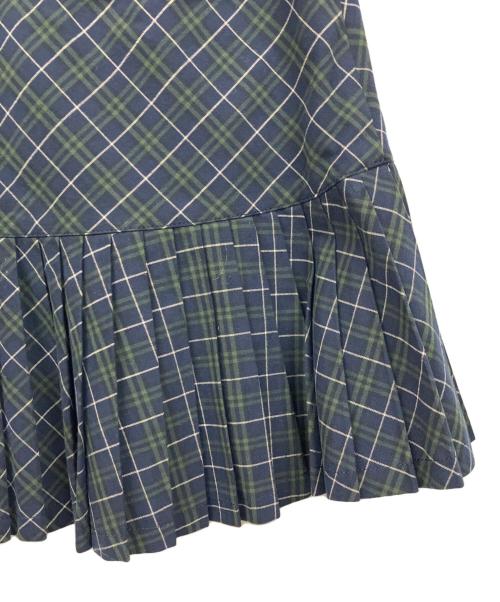BURBERRY BLUE LABEL（バーバリー ブルー レーベル）BURBERRY BLUE LABEL (バーバリー ブルー レーベル) スカート グリーン サイズ:38の古着・服飾アイテム