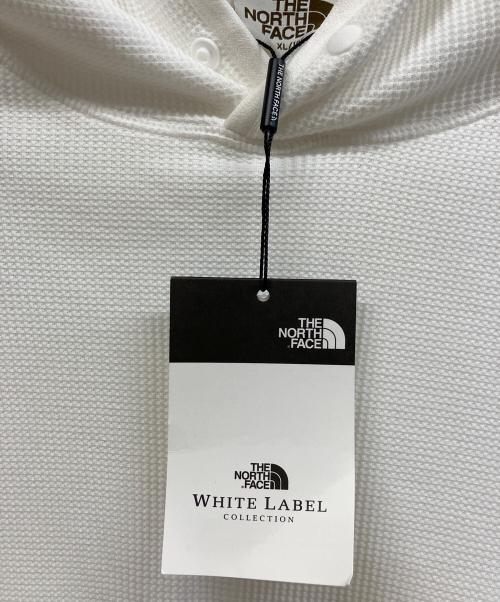 THE NORTH FACE（ザ ノース フェイス）THE NORTH FACE (ザ ノース フェイス) ワッフルフードプルオーバー ホワイト サイズ:XL 未使用品の古着・服飾アイテム