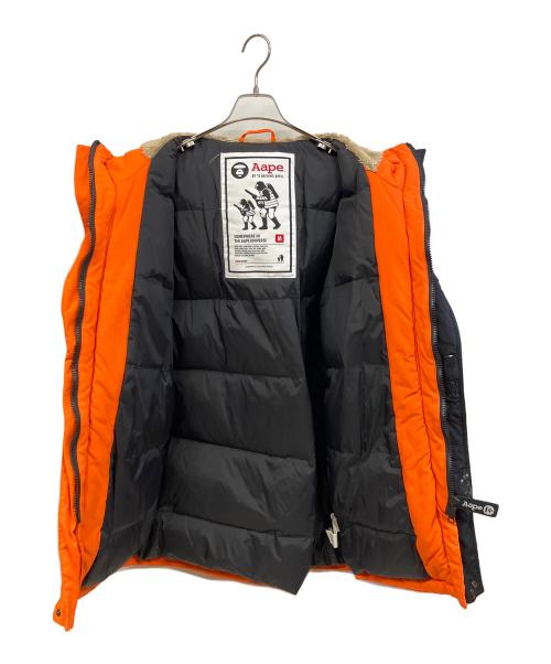 Aape（エーエイプ）Aape (エーエイプ) ダウンジャケット オレンジ サイズ:Mの古着・服飾アイテム