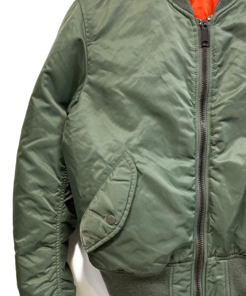 AVIREX（アヴィレックス）AVIREX (アヴィレックス) MA-1ジャケット オリーブ サイズ:Mの古着・服飾アイテム