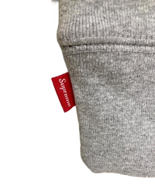 SUPREME（シュプリーム）SUPREME (シュプリーム) プルオーバーパーカー グレー サイズ:Mの古着・服飾アイテム