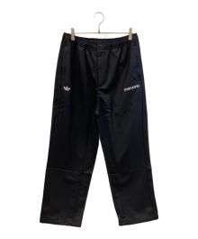 adidas×everyone（アディダス×エブリワン）の古着「トラックパンツ」｜ブラック