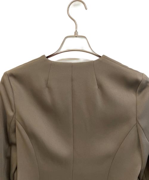 theory luxe（セオリーリュクス）theory luxe (セオリーリュクス) ジャケット オリーブ サイズ:40 未使用品の古着・服飾アイテム