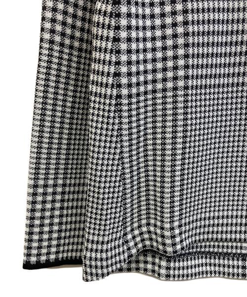 theory luxe（セオリーリュクス）theory luxe (セオリーリュクス) 薄手ニット ブラック×ホワイト サイズ:40 未使用品の古着・服飾アイテム