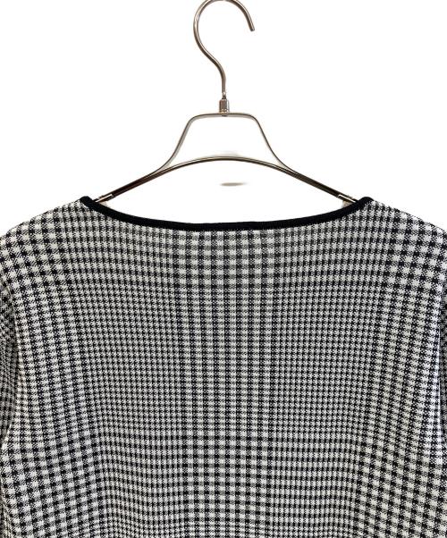 theory luxe（セオリーリュクス）theory luxe (セオリーリュクス) 薄手ニット ブラック×ホワイト サイズ:40 未使用品の古着・服飾アイテム