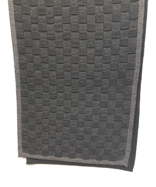 LOUIS VUITTON（ルイ ヴィトン）LOUIS VUITTON (ルイ ヴィトン) マフラー ブラックの古着・服飾アイテム