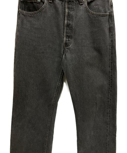 LEVI'S（リーバイス）LEVI'S (リーバイス) 先染めブラックデニムパンツ グレー サイズ:W33×L30の古着・服飾アイテム