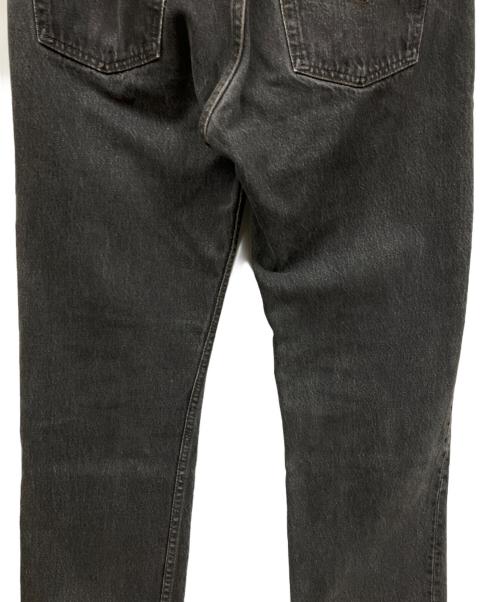 LEVI'S（リーバイス）LEVI'S (リーバイス) 先染めブラックデニムパンツ グレー サイズ:W33×L30の古着・服飾アイテム