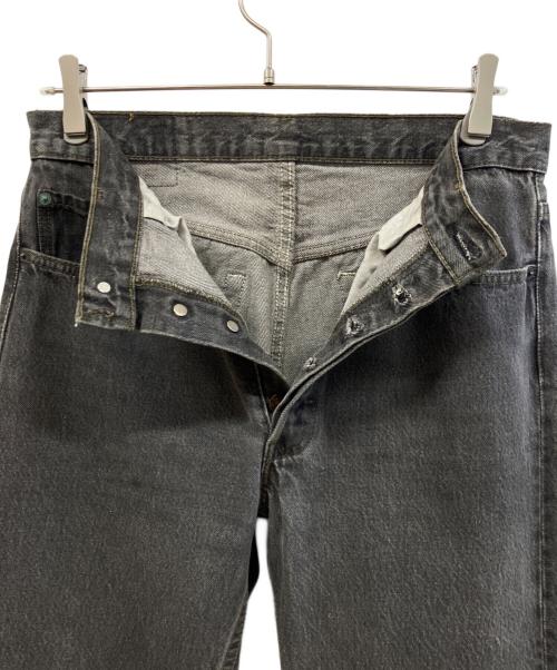 LEVI'S（リーバイス）LEVI'S (リーバイス) 先染めブラックデニムパンツ グレー サイズ:W33×L30の古着・服飾アイテム